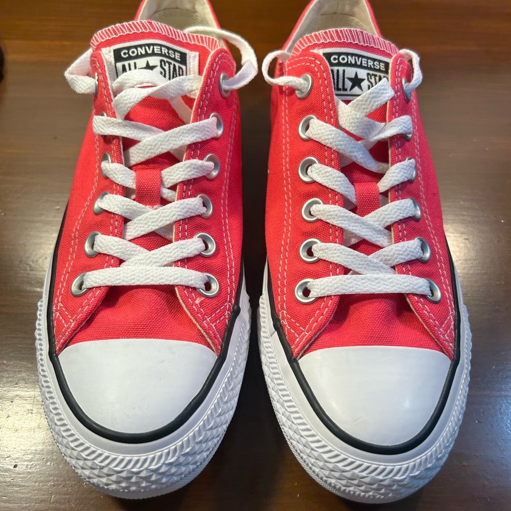 NEW Converse Hot Pink Chuck Taylor Low-Top Sneakers Men’s 5 Women’s 7